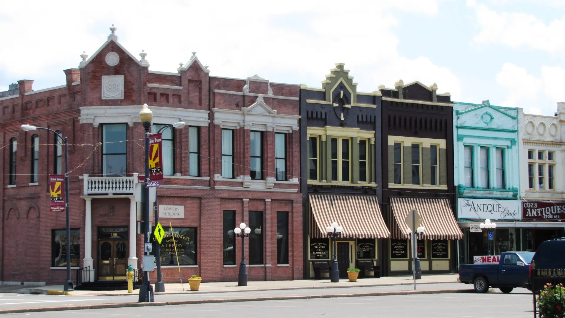 Historic buildings on the public square in Lebanon, Tennessee