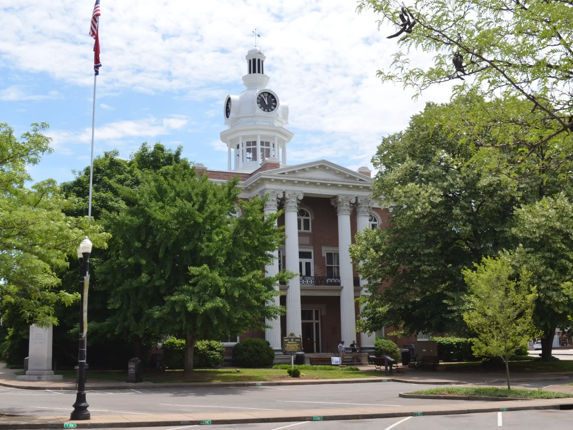 Rutherford County Courthouse on the square in Murfreesboro, Tennessee